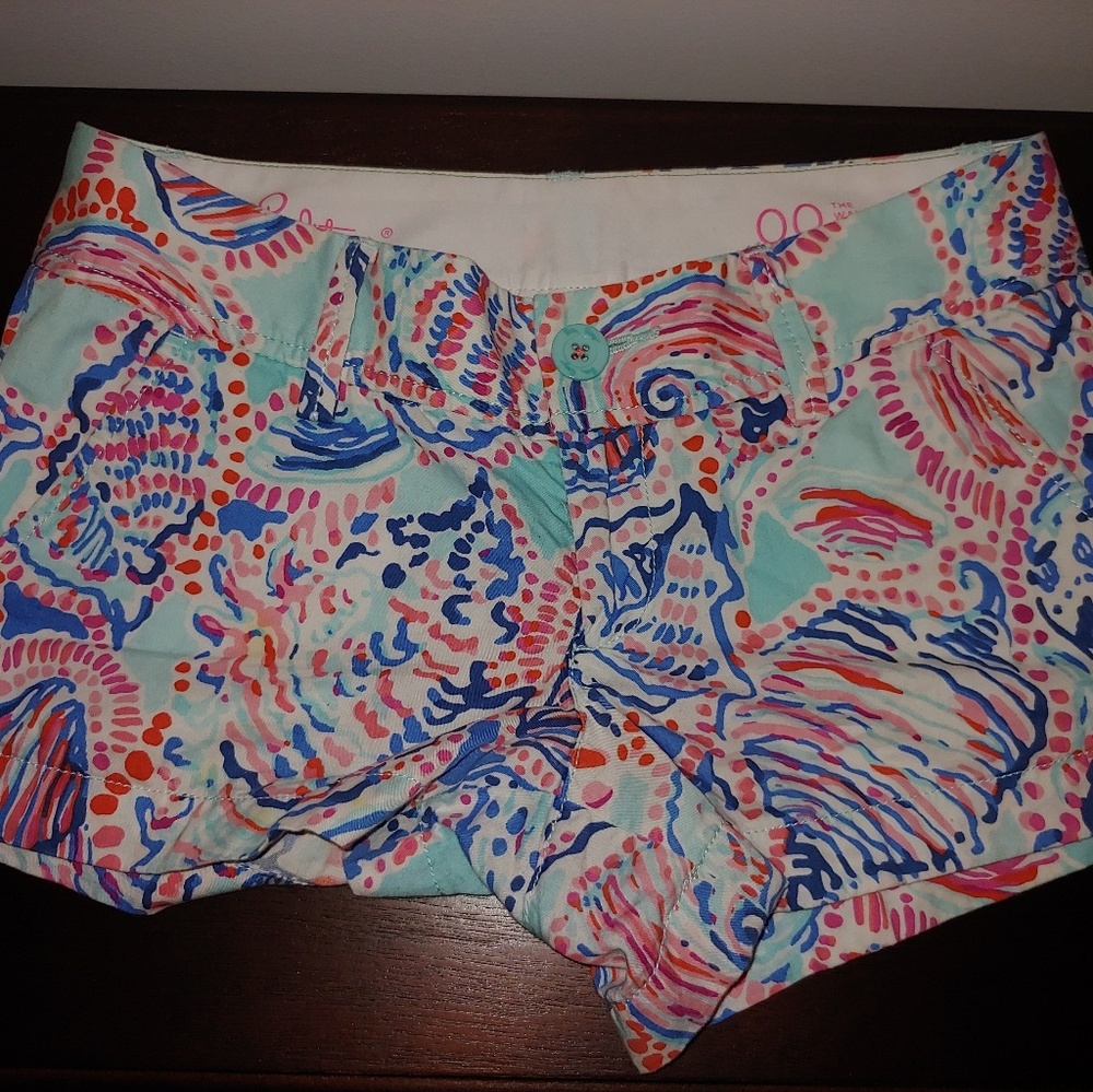 Lilly Pulitzer short